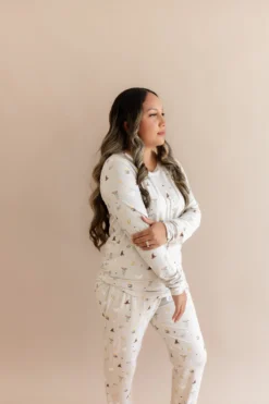 Women's Jogger Pajama Set in Starry Icon