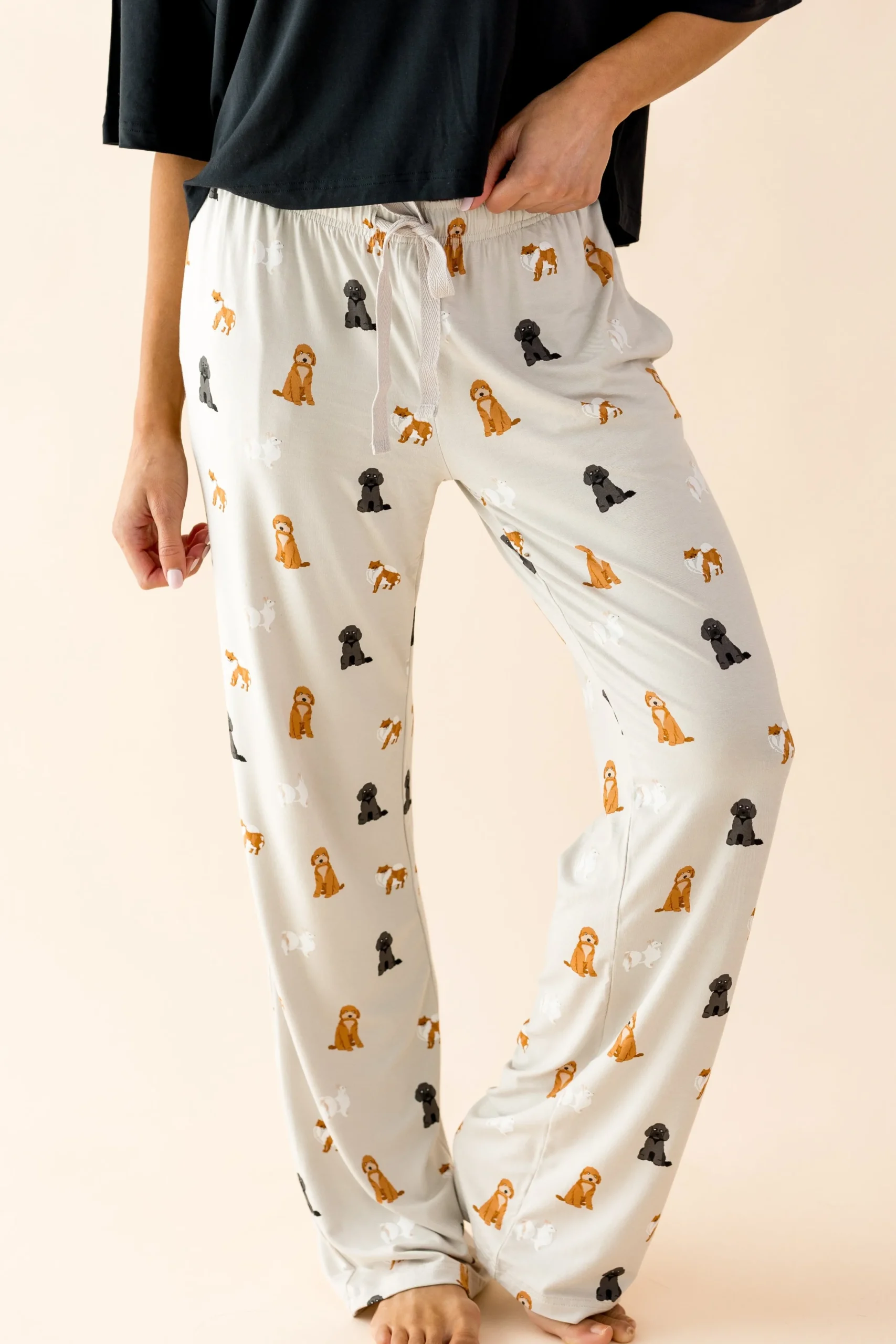 Women's Lounge Pants in Fluffy Dog