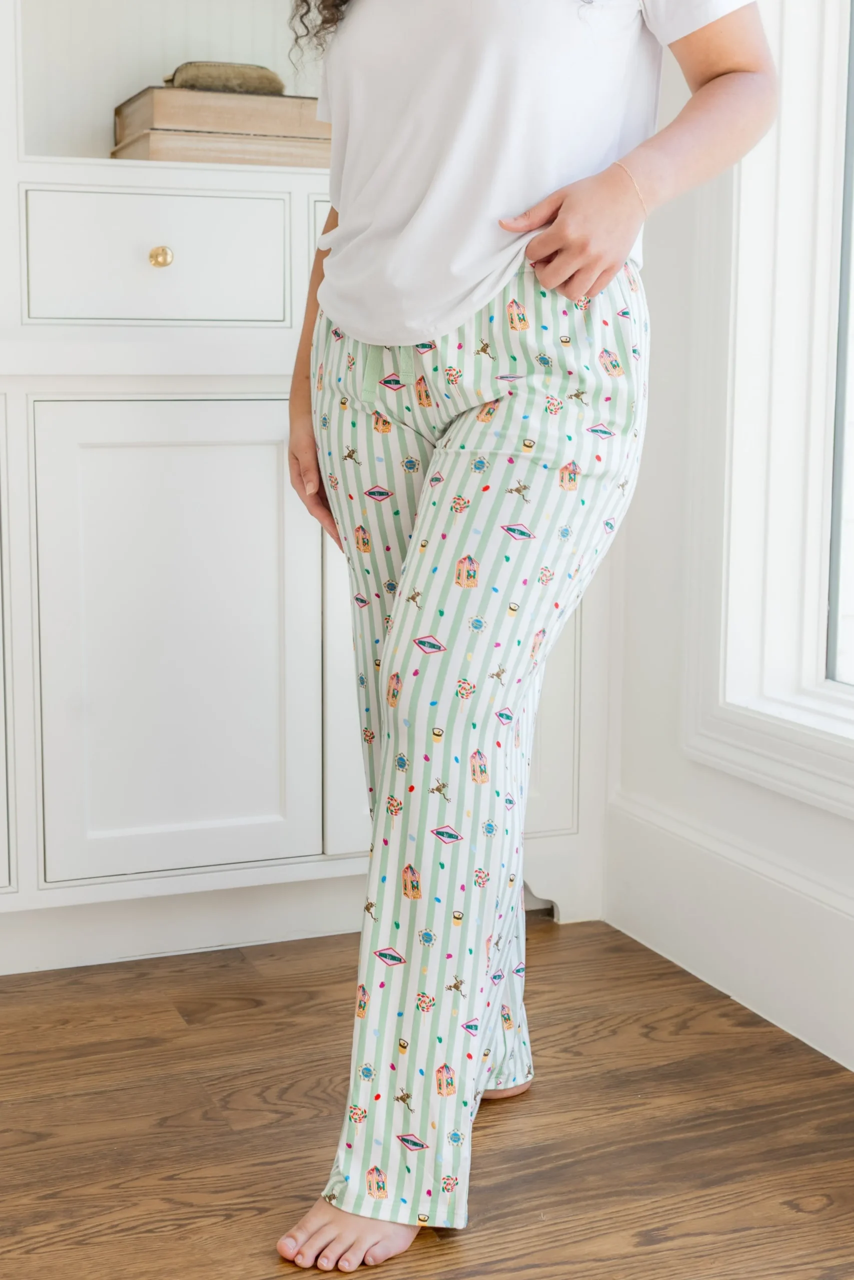 Women's Lounge Pants in Honeydukes