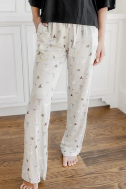 Women's Lounge Pants in Starry Icon