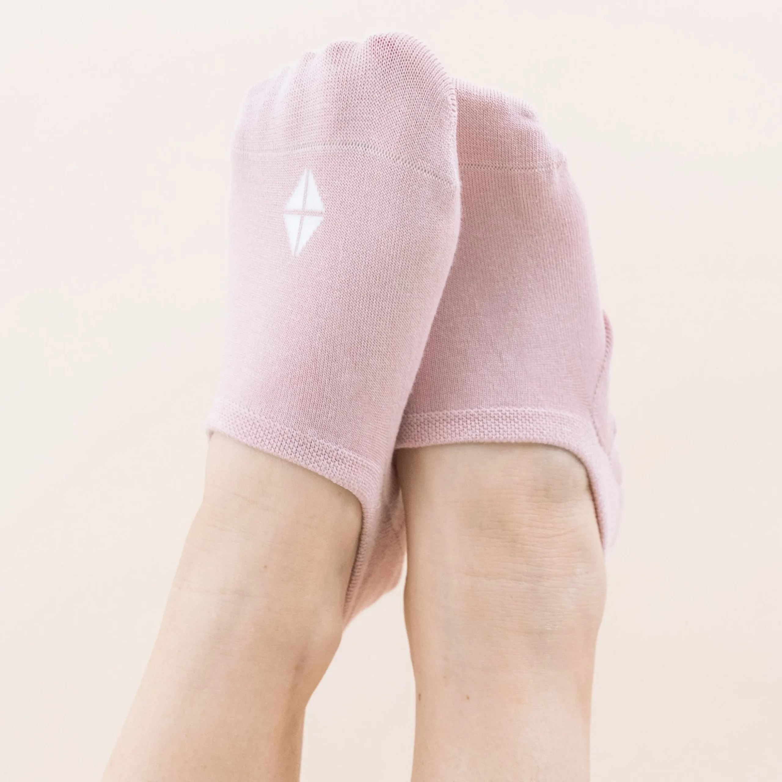 Women's No Show Socks 3-Pack in Neutral