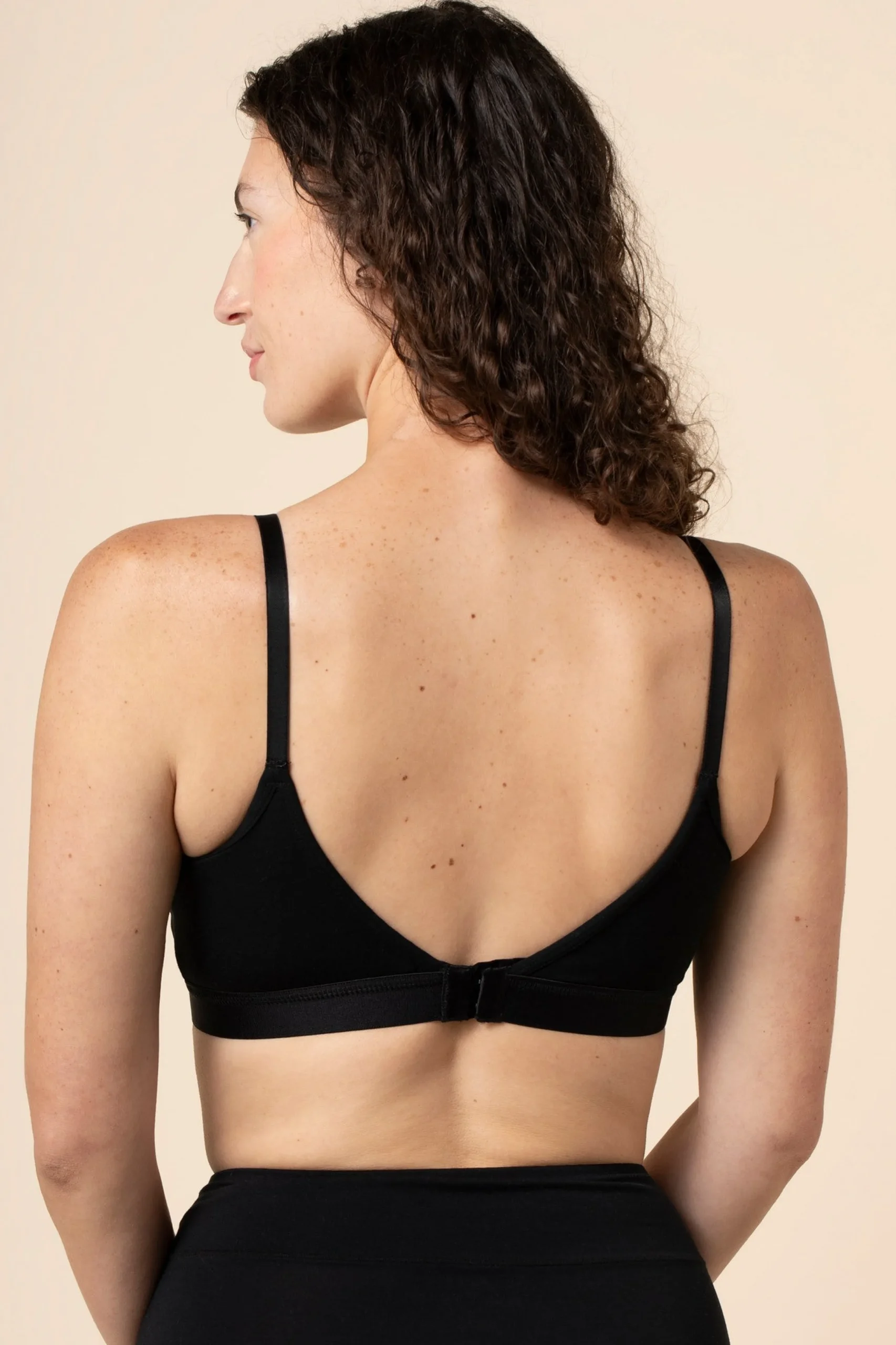 Women's Pumping Bra in Midnight