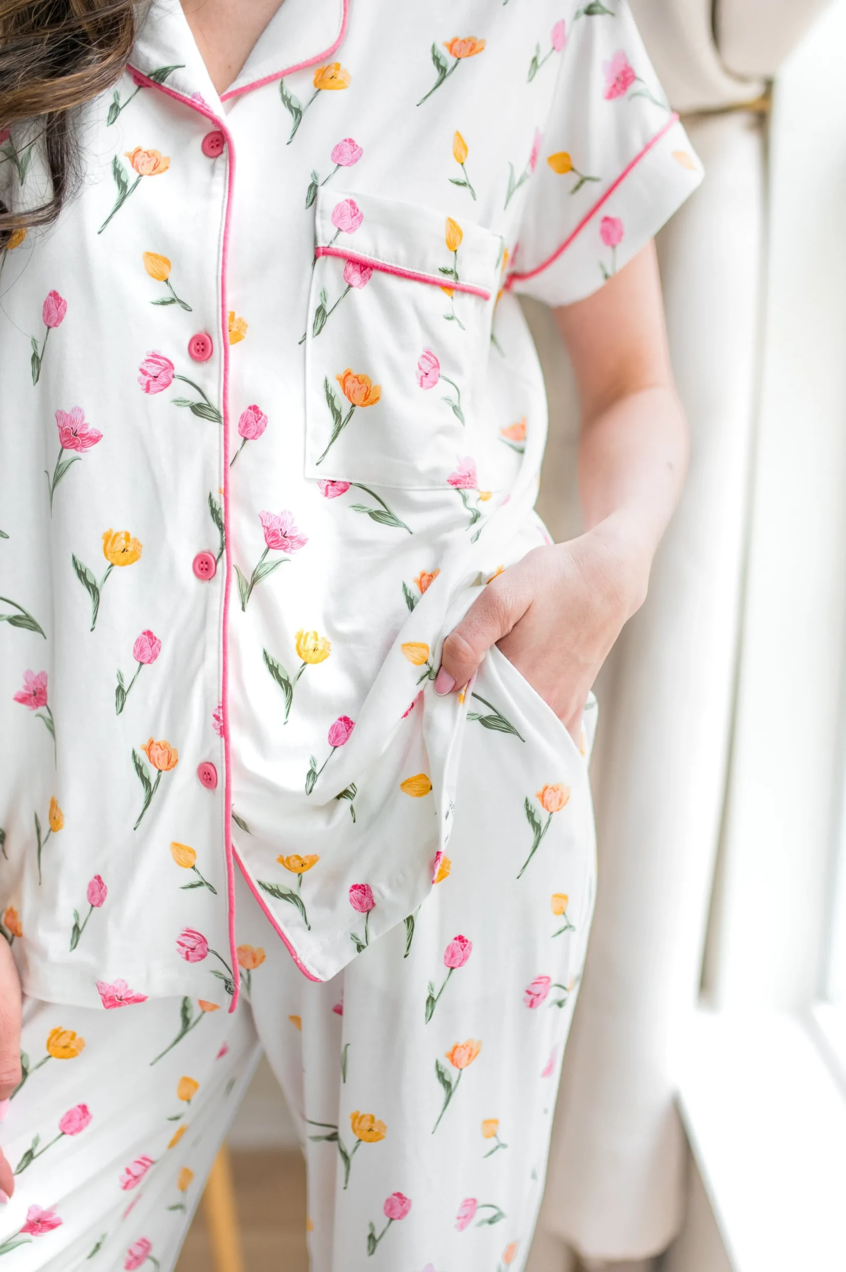 Women's Short Sleeve Cropped Pajama Set in Tulip