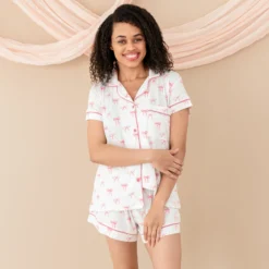 Women’s Short Sleeve Pajama Set in Bow