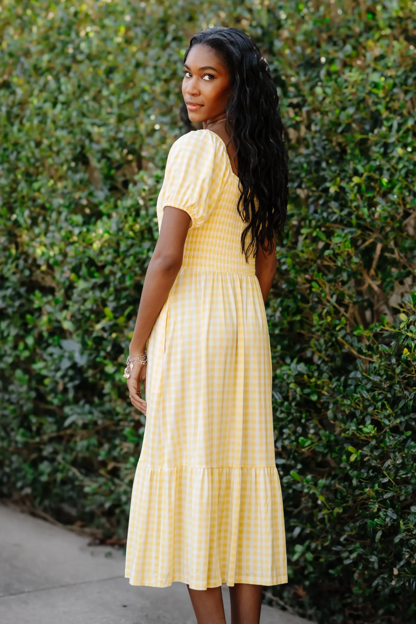Women’s Smocked Dress in Gingham Chamomile