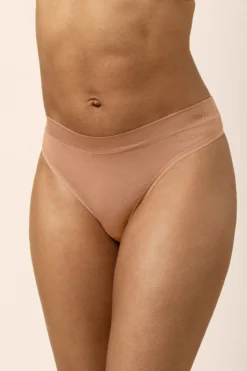 Women's Thong in Latte