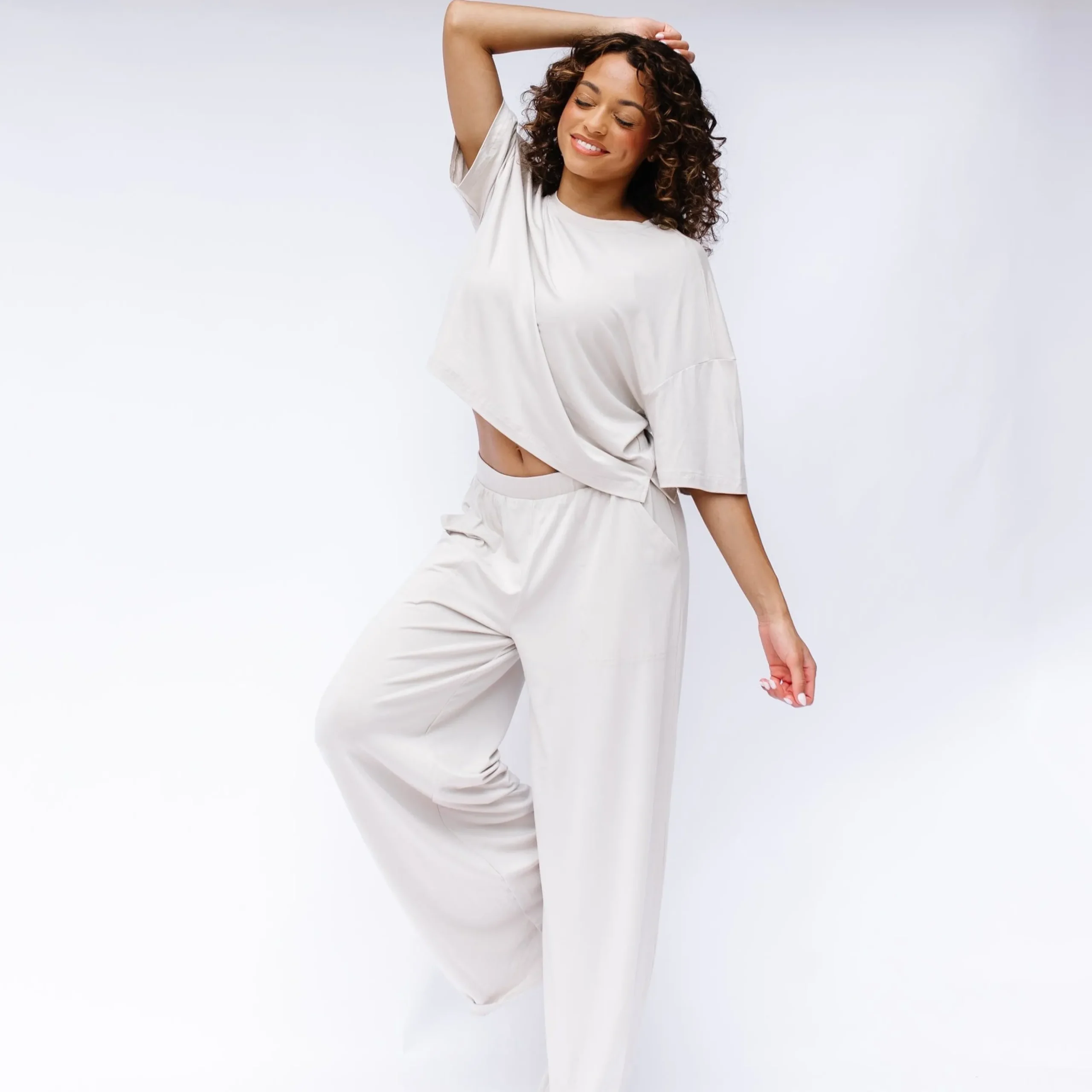 Women's Wide Leg Pant in Oat
