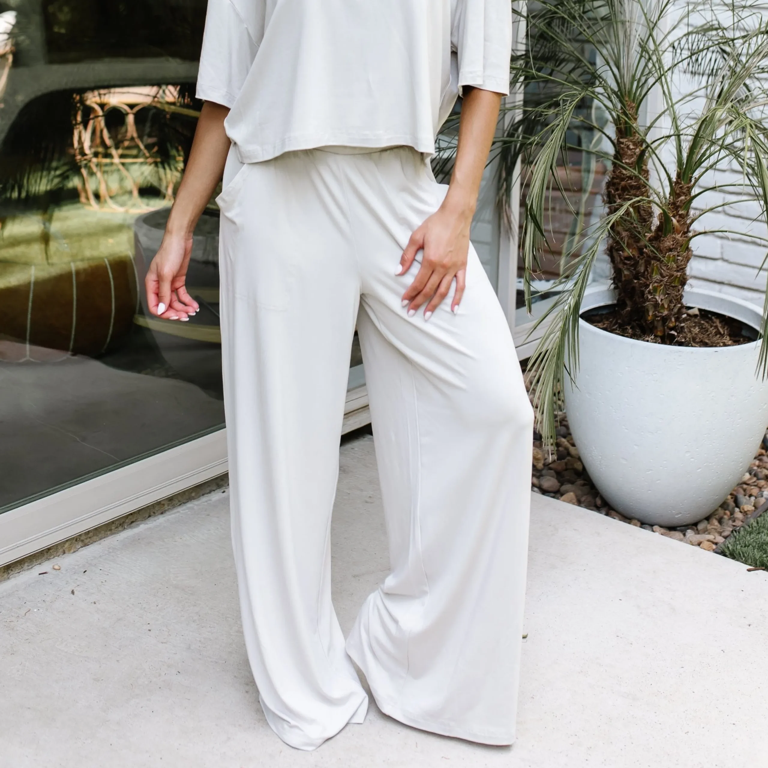 Women's Wide Leg Pant Set in Oat